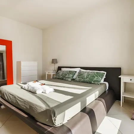 Salvia Apartment, Apartman